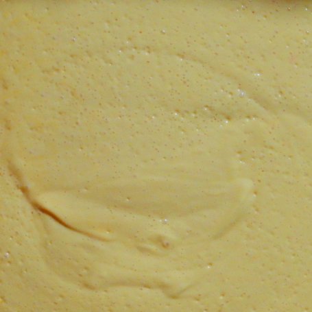 Krok 5 - Serniczek na zimno o smaku mango foto