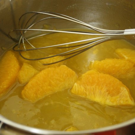 Krok 3 - Serniczki w sosie pomarańczowym foto