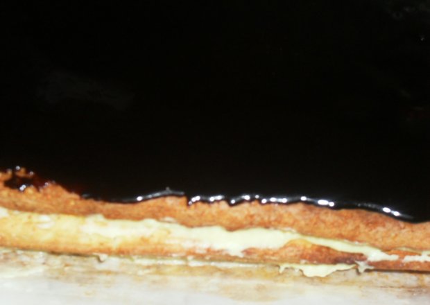 Fotografia przedstawiająca sernik gotowany
