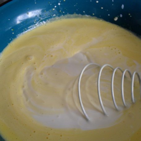Krok 2 - Sernik jogurtowy bez sera foto