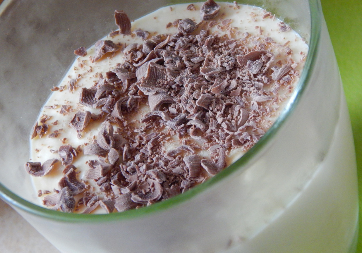 Sernik na zimno z  serem ricotta i białą czekoladą foto