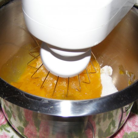 Krok 1 - sernik pomarańczowy z polewą czekoladową... foto