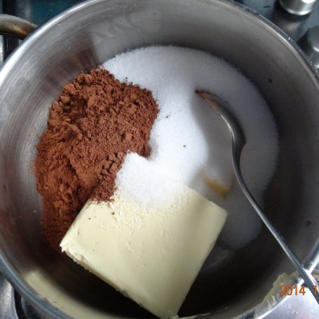 Krok 1 - Sernik w cieście czekoladowo - kawowym foto