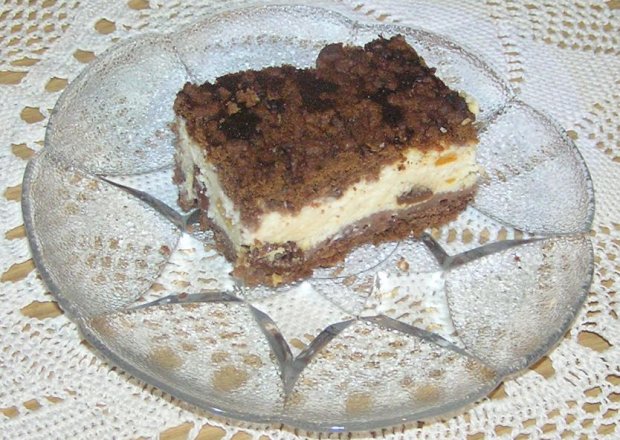 Fotografia przedstawiająca Sernik z ciastem kakaowym