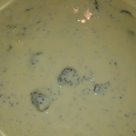 Krok 6 - Sernik z figami i chia foto