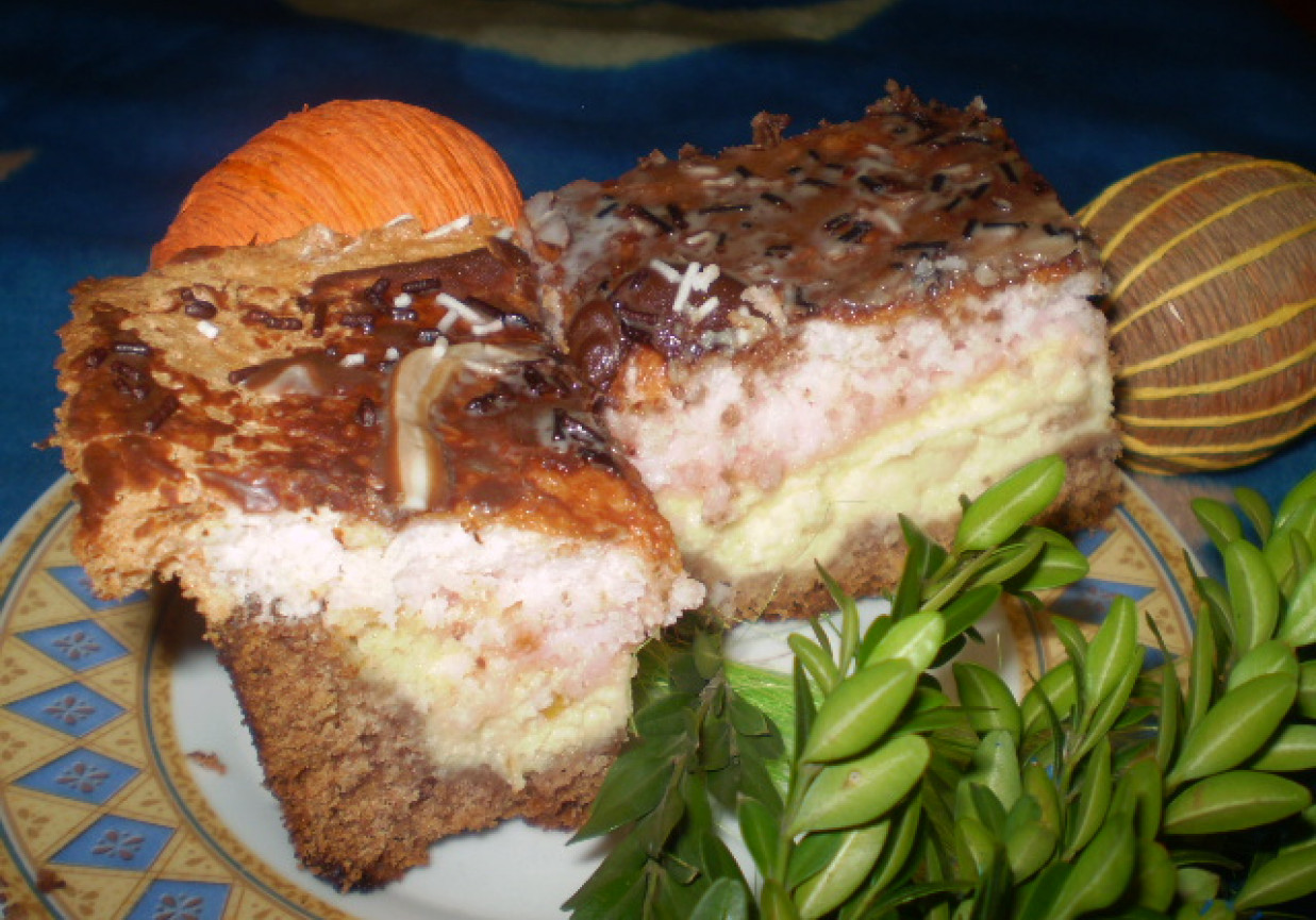 Sernik z kokosem foto