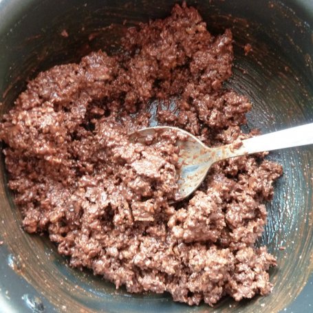 Krok 1 - Sernik z malinami na czekoladowym spodzie foto