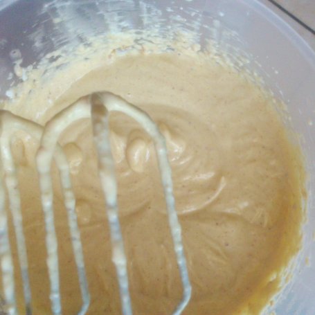 Krok 4 - Sernik z masłem orzechowym i czekoladą (pieczony) foto