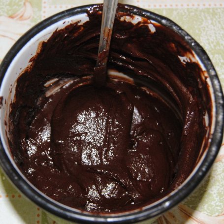 Krok 2 - Sernikobrownies z malinami foto
