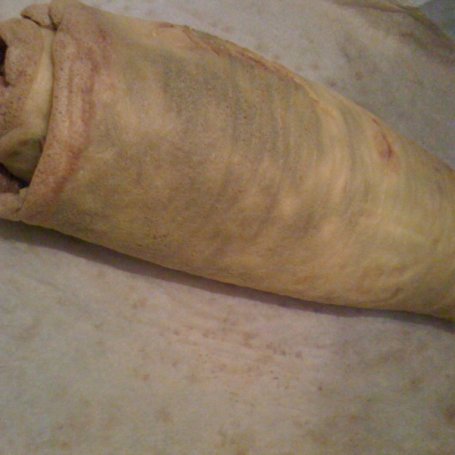 Krok 6 - Serowa rolada z nadzieniem pieczarkowym foto