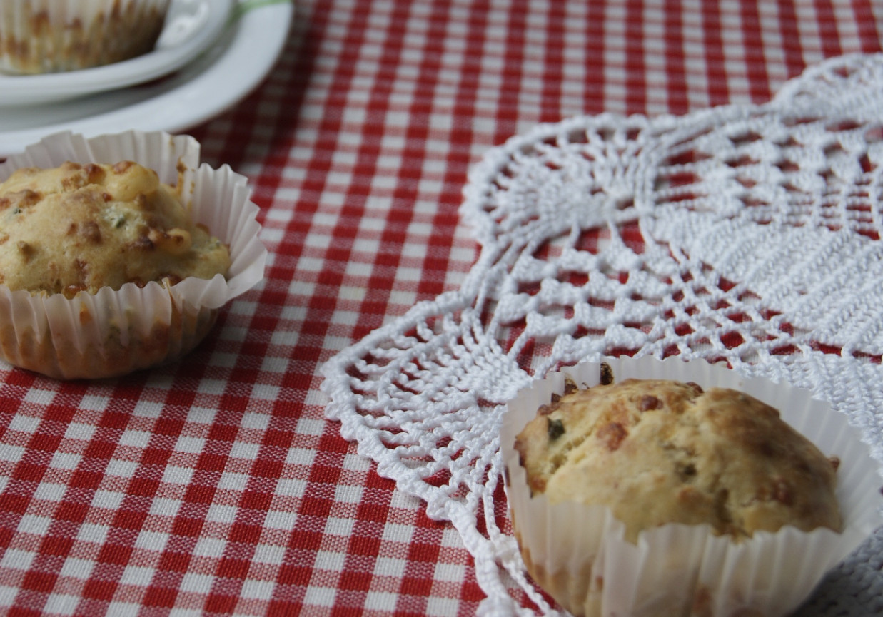 Serowe muffinki z brokułem, foto