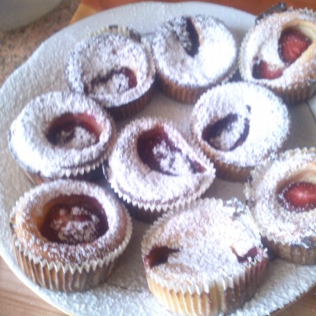 Krok 3 - Serowe muffiny z owocami foto