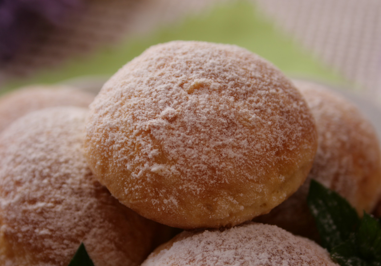 Serowe pączki (bułeczki) z piekarnika foto