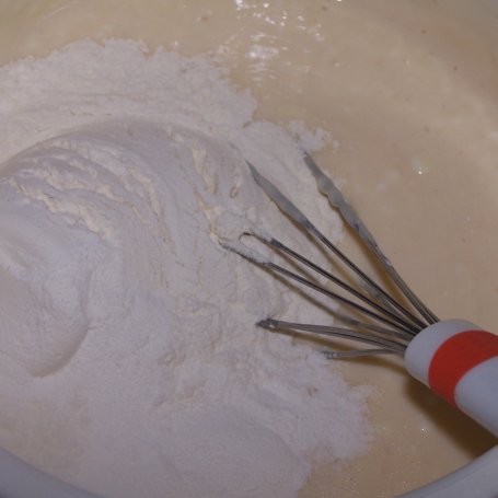 Krok 3 - Serowo-jabłkowe, czyli słodkości muffinkowe... foto