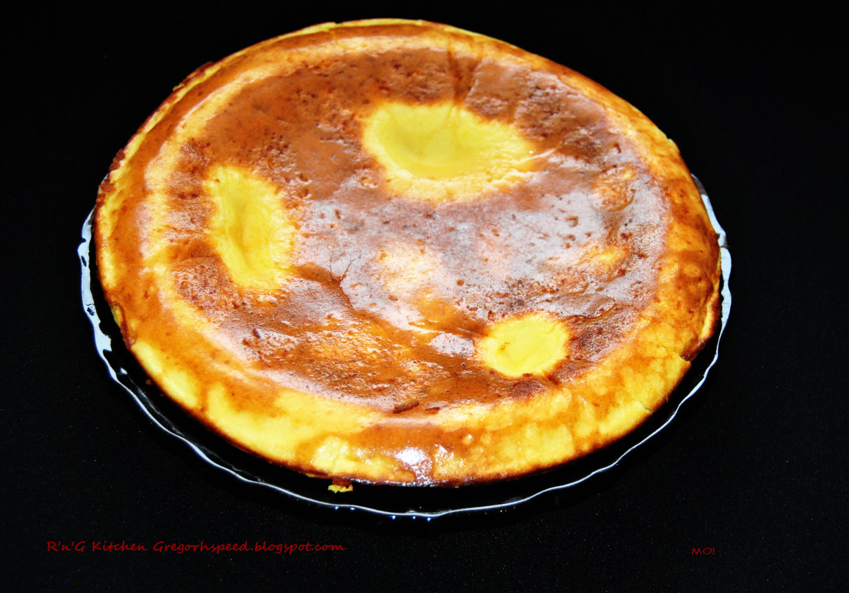Serowy omlet foto