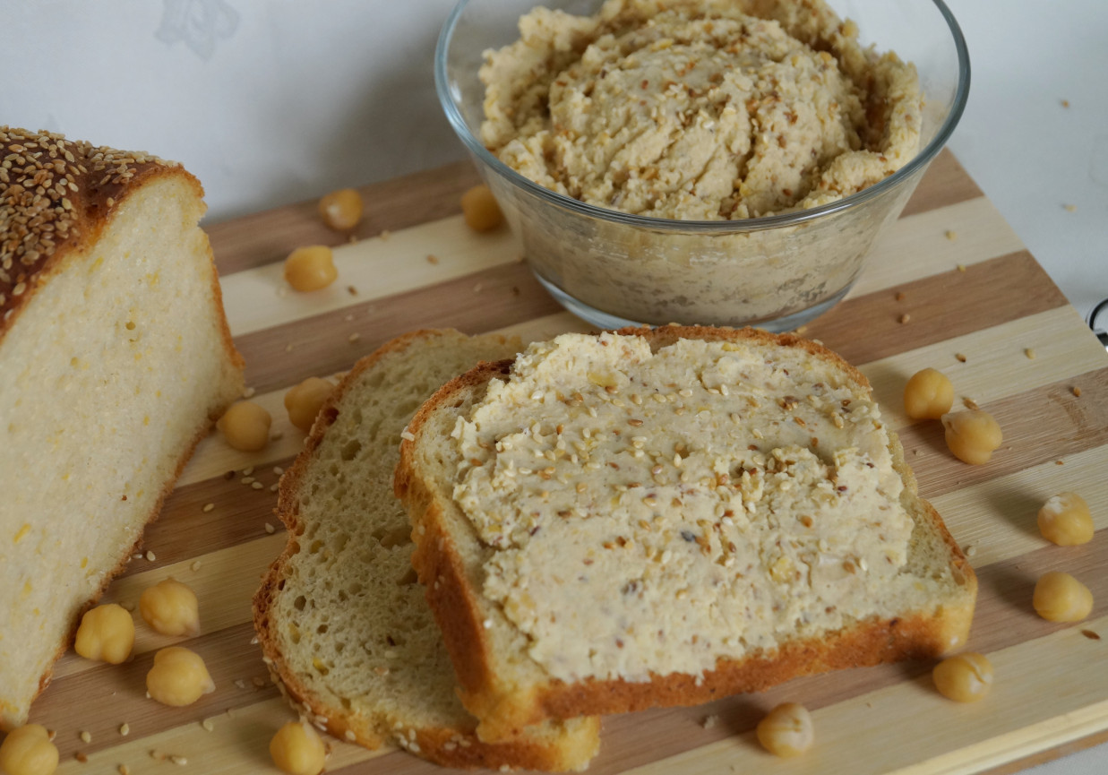 Sezamowy hummus z ciecierzycy DoradcaSmaku.pl