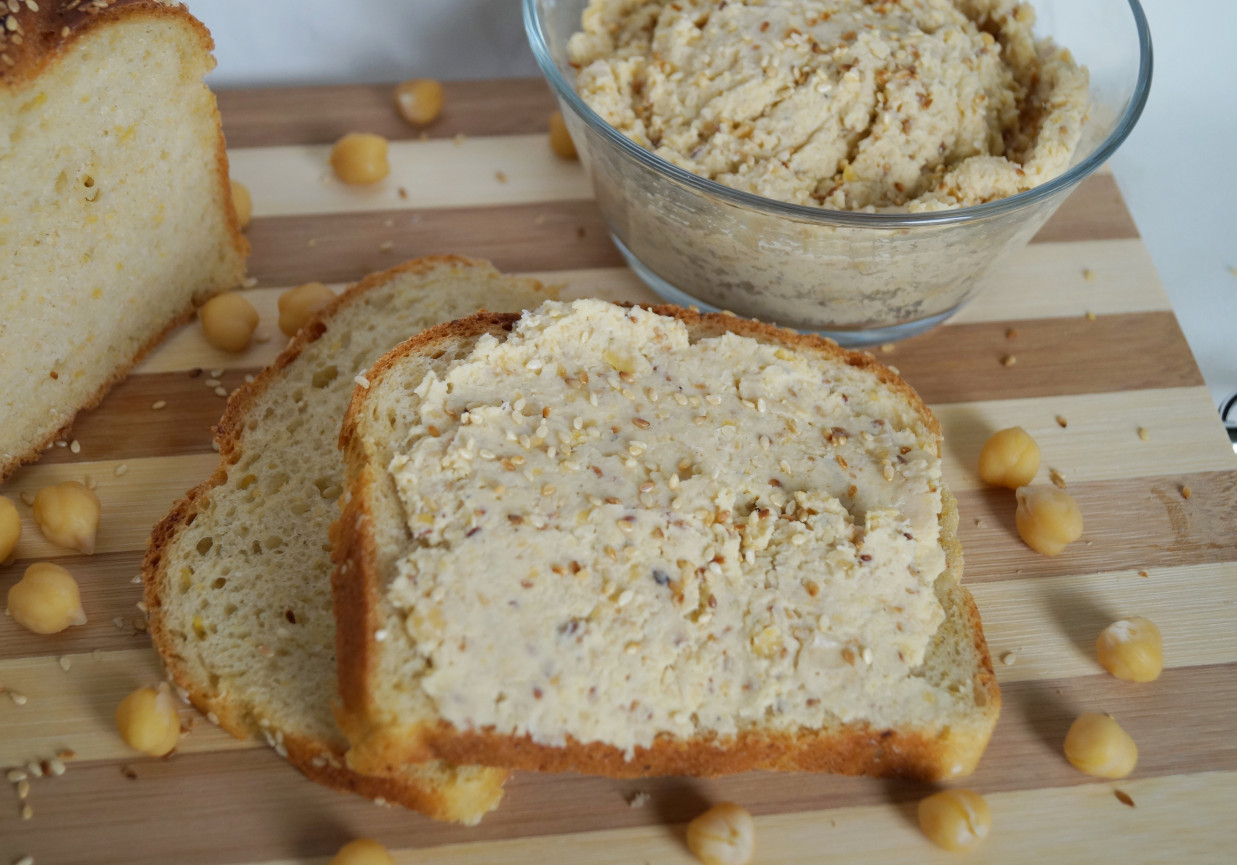 Sezamowy hummus z ciecierzycy DoradcaSmaku.pl