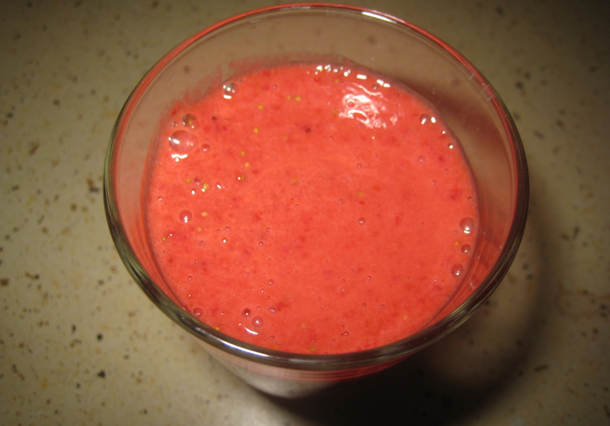 shake truskawkowy foto