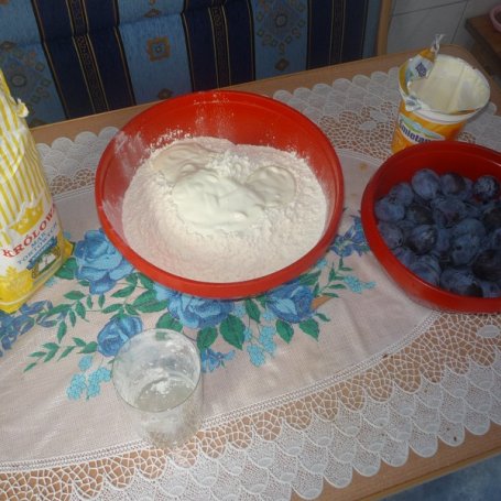 Krok 1 - Skubaniec czyli placek ze śliwami foto