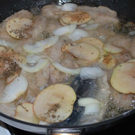 Krok 6 - Śledziowe gnocche di patate z jabłkiem foto