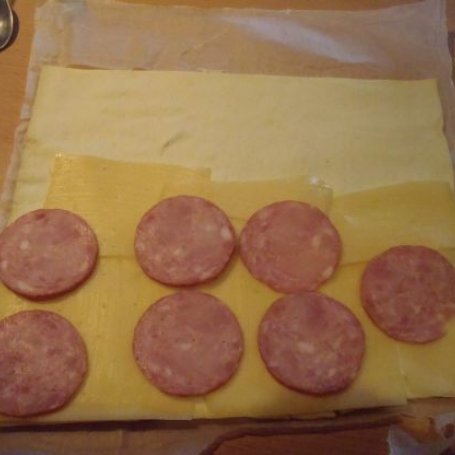 Krok 1 - Ślimaczki z ciastka francuskiego foto