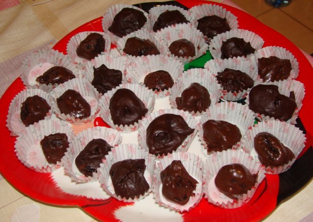 Fotografia przedstawiająca Śliwki w czekoladzie