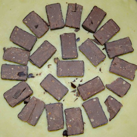 Krok 3 - Śliwkowo- cukierkowa tarta rustykalna foto