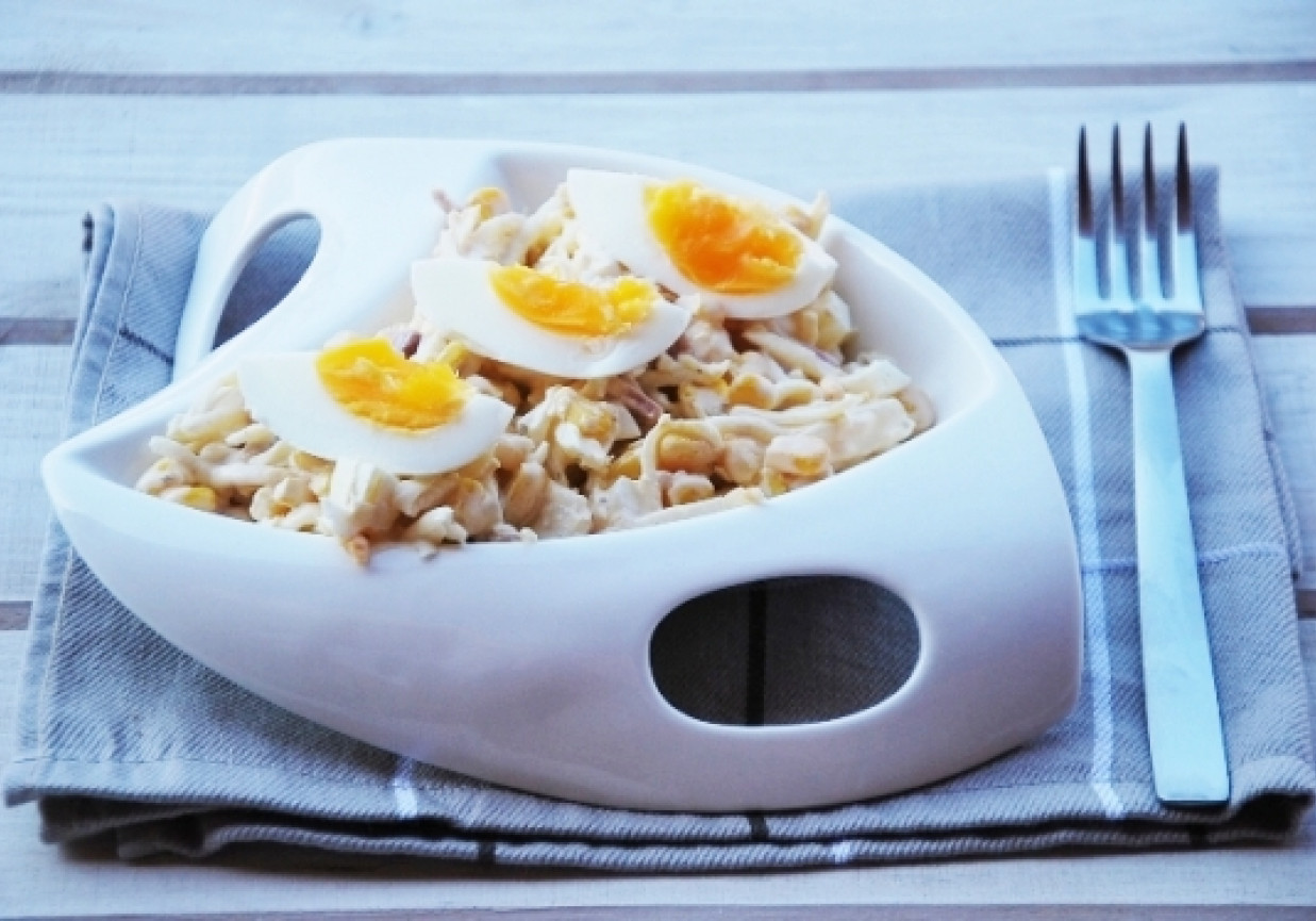 Słodka sałatka z jajkiem foto