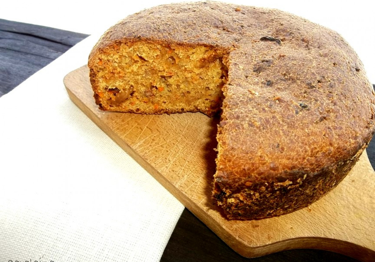 słodki chlebek marchewkowy na zakwasie foto