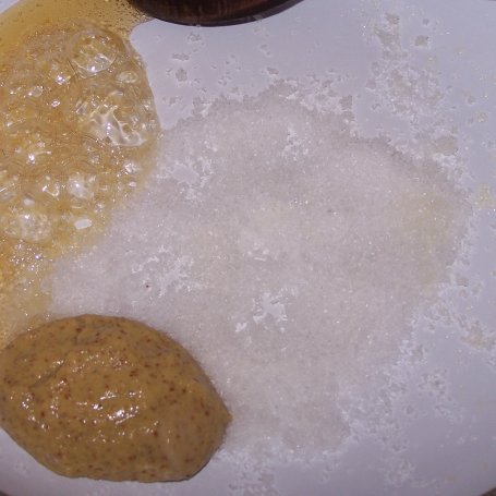 Krok 1 - Słodkie kiełbaski, czyli biała kiełbasa w cukrze z grilla :) foto