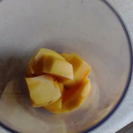 Krok 1 - Słoikowy dwukolorowy jogurtowiec z persymoną i chia foto