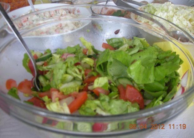 Fotografia przedstawiająca Sloneczna salata