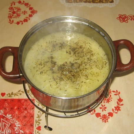 Krok 6 - Smaczna zupa cebulowa foto