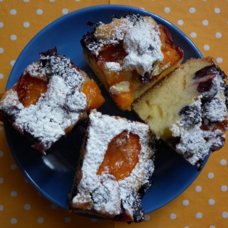 Krok 11 - Smaczne ciasto z owocami do kawki i nie tylko ... foto