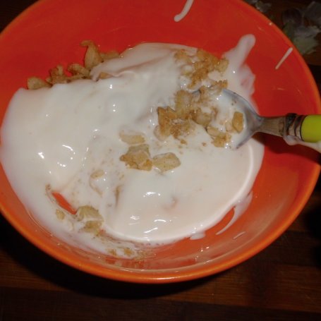 Krok 4 - Smaczne uda w marynacie jogurtowej foto