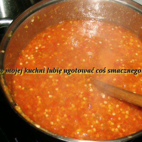 Krok 3 - smaczny domowy słodko-ostry sos z papryczek chilli... foto