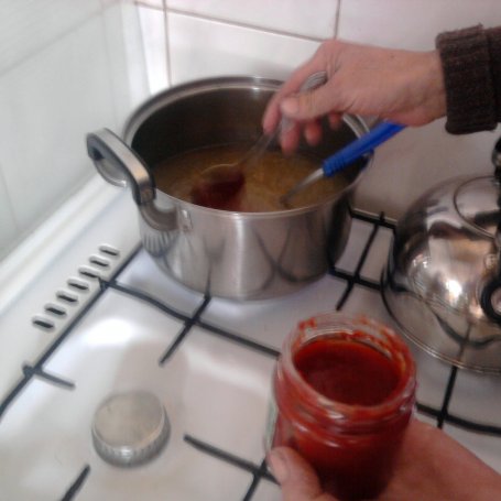 Krok 1 - smakowita zupa pomidorowa foto