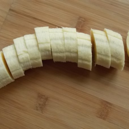 Krok 1 - Smażone banany w wiórkach kokosowych foto