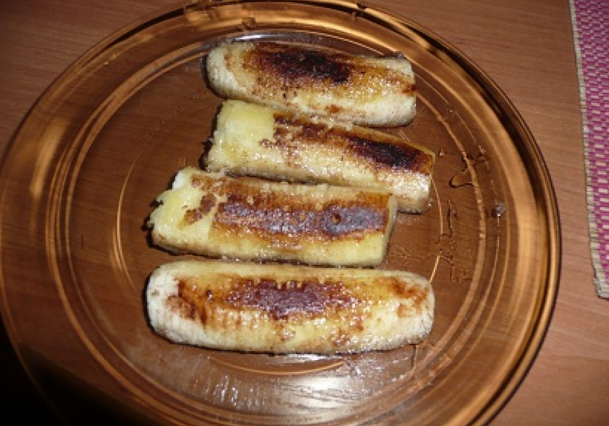 smażone banany z cynamonem foto