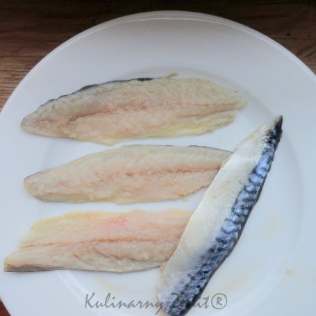 Krok 1 - Smażone filety z makreli z imbirem i czosnkiem foto