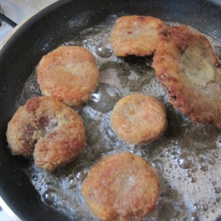 Krok 4 - Smażone rydze panierowane foto