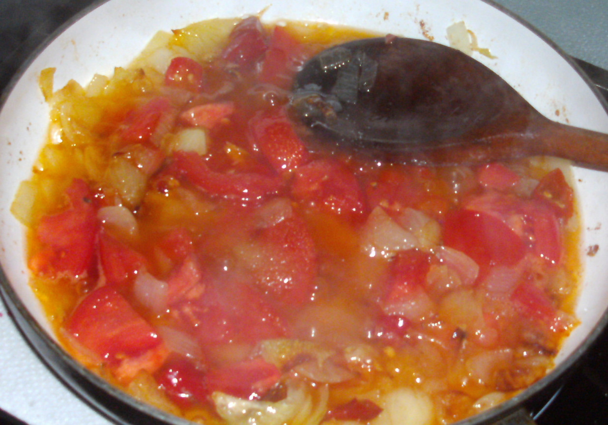 smażone śledzie w sosie pomidorowo-cebulowym na ostro... foto