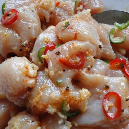 Krok 2 - Smażony ryż z kurczakiem (Hao Pad Gai) foto
