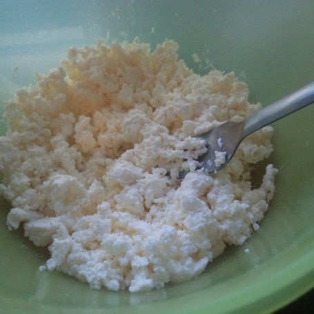 Krok 1 - Śniadaniowe racuchy z białym serem i nutą kokosu :) foto
