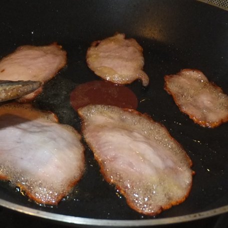 Krok 3 - Śniadaniowy Omlet z szynką  foto