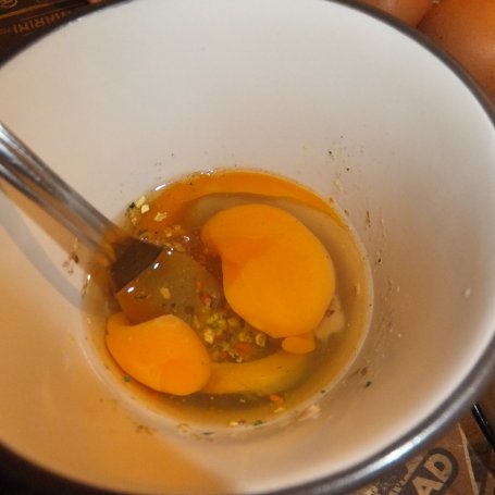 Krok 4 - Śniadaniowy Omlet z szynką  foto