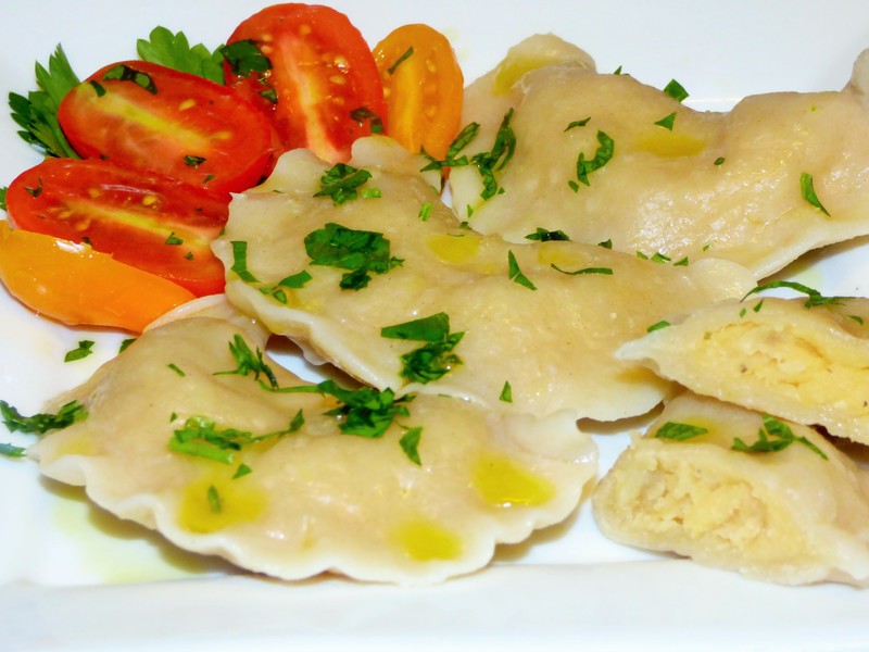 Pierogi z czerwoną soczewicą i ziemniakami - medium