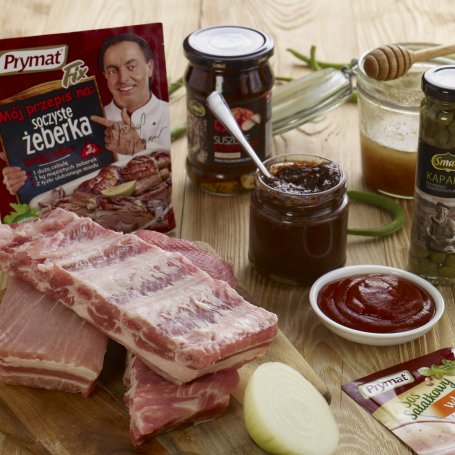 Krok 1 - Soczyste żeberka z ketchupem i powidłami śliwkowymi foto