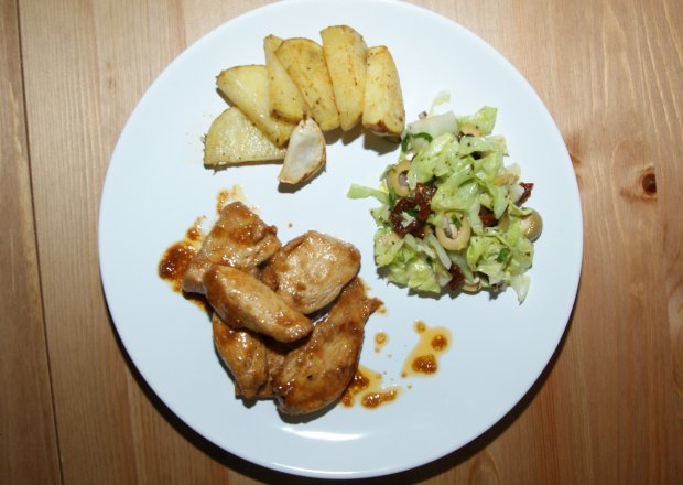Fotografia przedstawiająca Sojowo - miodowy filet z kurczaka