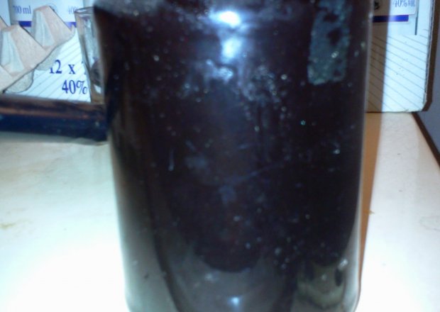Fotografia przedstawiająca sok aroniowy